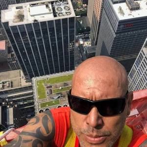 Meet your Posher, Armando